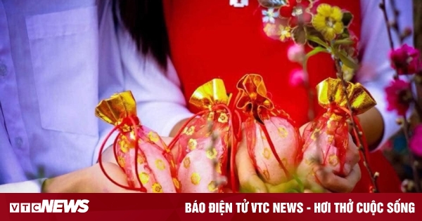 Người Việt thường làm gì để lấy may trong dịp đầu năm mới?