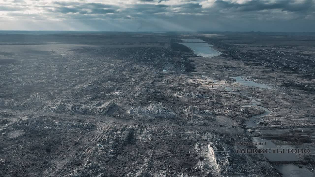 Thành phố miền Đông Ukraine bị san phẳng thành bình địa sau các cuộc giao tranh - 5