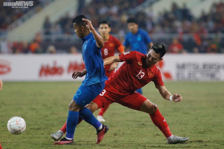 Trực tiếp đá bóng nước Việt Nam 2-2 Thái Lan: Văn Lâm cứu giúp thất bại phút 95 - 4