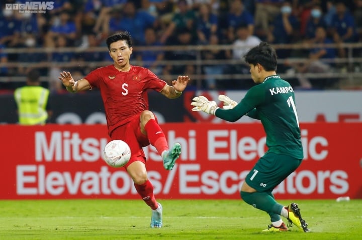 Trực tiếp đá bóng Thái Lan 1-0 Việt Nam: Thầy trò HLV Park Hang Seo chiến bại - 1