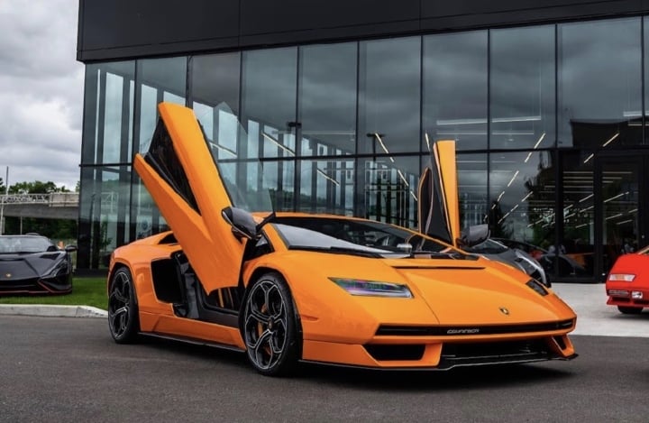 Lamborghini Countach thế hệ mới giá hơn 5 triệu USD - 1