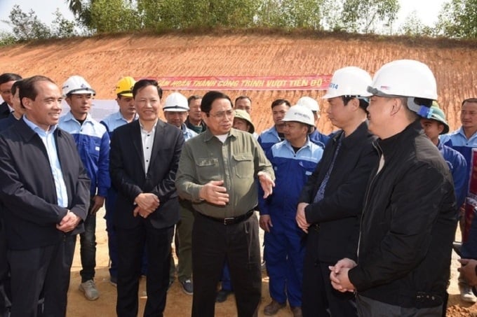 Thủ tướng kiểm tra, đôn đốc dự án cao tốc Tuyên Quang - Phú Thọ - 2