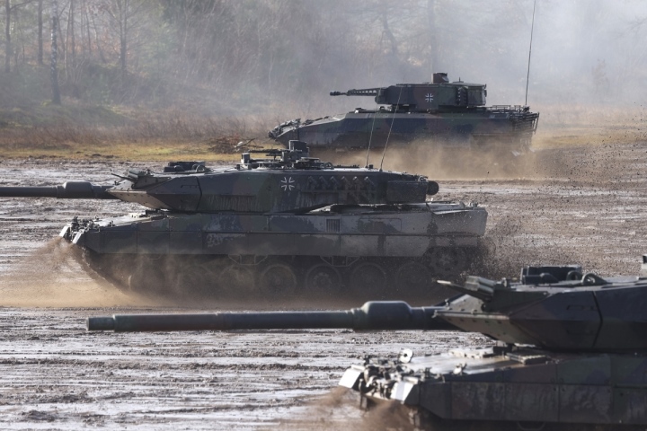 Đức gửi xe tăng Leopard tới Ukraine  - 1