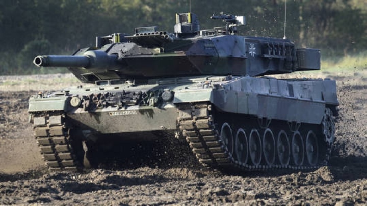 Tỉnh Nga treo thưởng cho lính thu được xe tăng phương Tây - 1