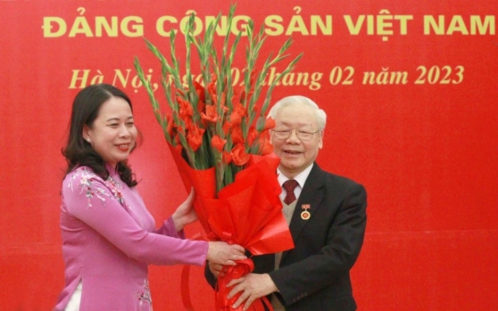 Tổng Bí thư Nguyễn Phú Trọng nhận Huy hiệu 55 năm tuổi Đảng - 7