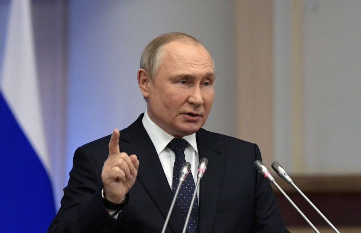 Ông Putin cảnh báo đáp trả cứng rắn khi phương Tây gửi xe tăng đến Ukraine - 1