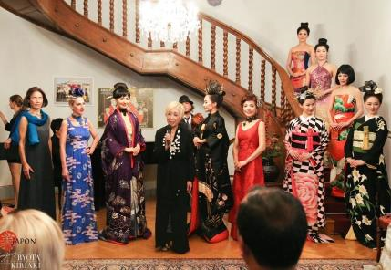 Tập đoàn BRG tổ chức sự kiện giao lưu văn hóa Kimono – Ao dai Fashion Show  - 2