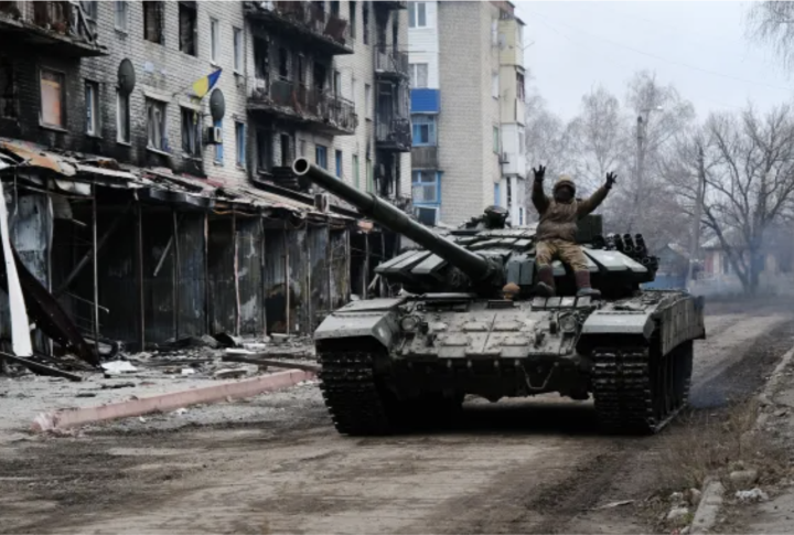 Nga gây áp lực trên khắp tiền tuyến với Ukraine, có nơi quân số đông gấp 10 lần - 3