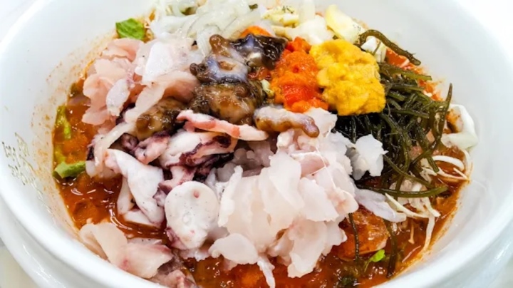 Kinh nghiệm đi Hàn Quốc: 6 món 'ăn tươi, nuốt sống' nên thử - 5