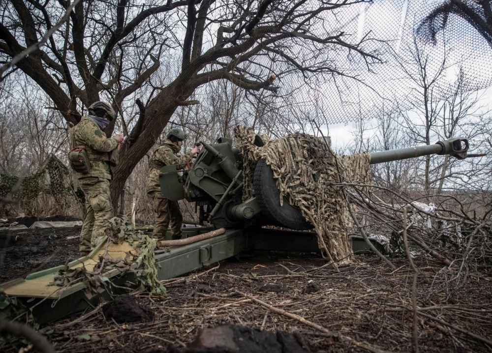 Nga tiếp tục dội hỏa lực vào Bakhmut, Ukraine quyết liệt phản công - 1
