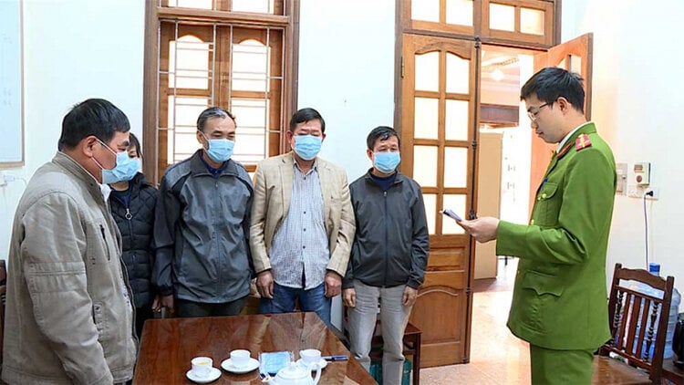 Hưng Yên: Bắt tạm giam 8 cán bộ xã do bán đất trái thẩm quyền - 1