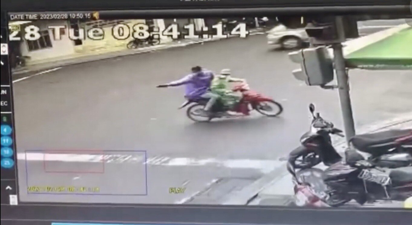 Đã bắt được 2 thanh niên dùng súng bắn người giữa phố Quy Nhơn - 1